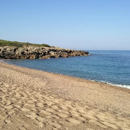 Apartment Seafront In Kartela Kyparisias *