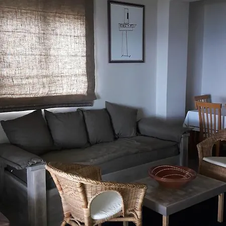 Seafront In Kartela Kyparisias Apartamento *