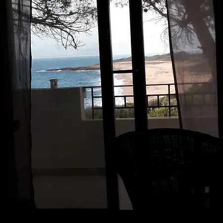Apartment Seafront In Kartela Kyparisias *